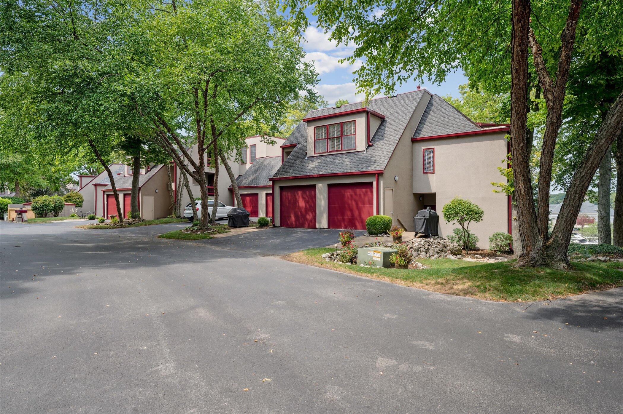 4333 Marin Woods, Port Clinton, Ohio 43452