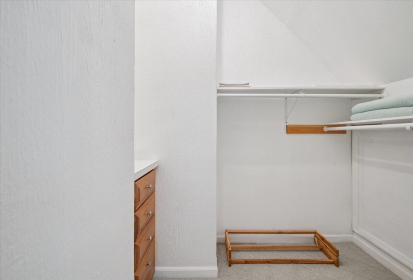 53-4333-Marin-Woods-Unit-E-Port-Clinton-