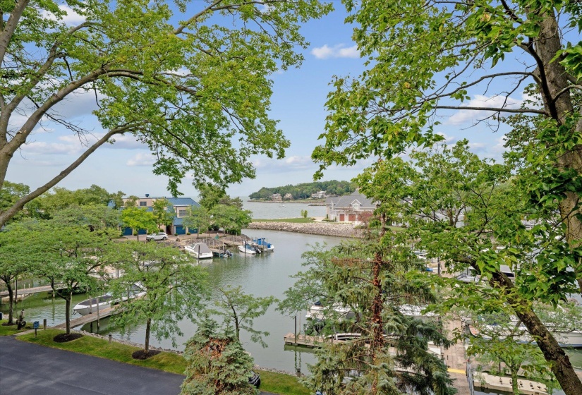 67-4333-Marin-Woods-Unit-E-Port-Clinton-