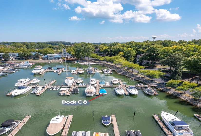 DOCK C8