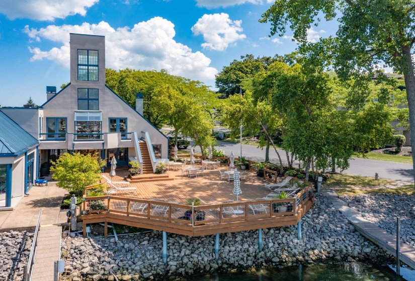 club house & deck
