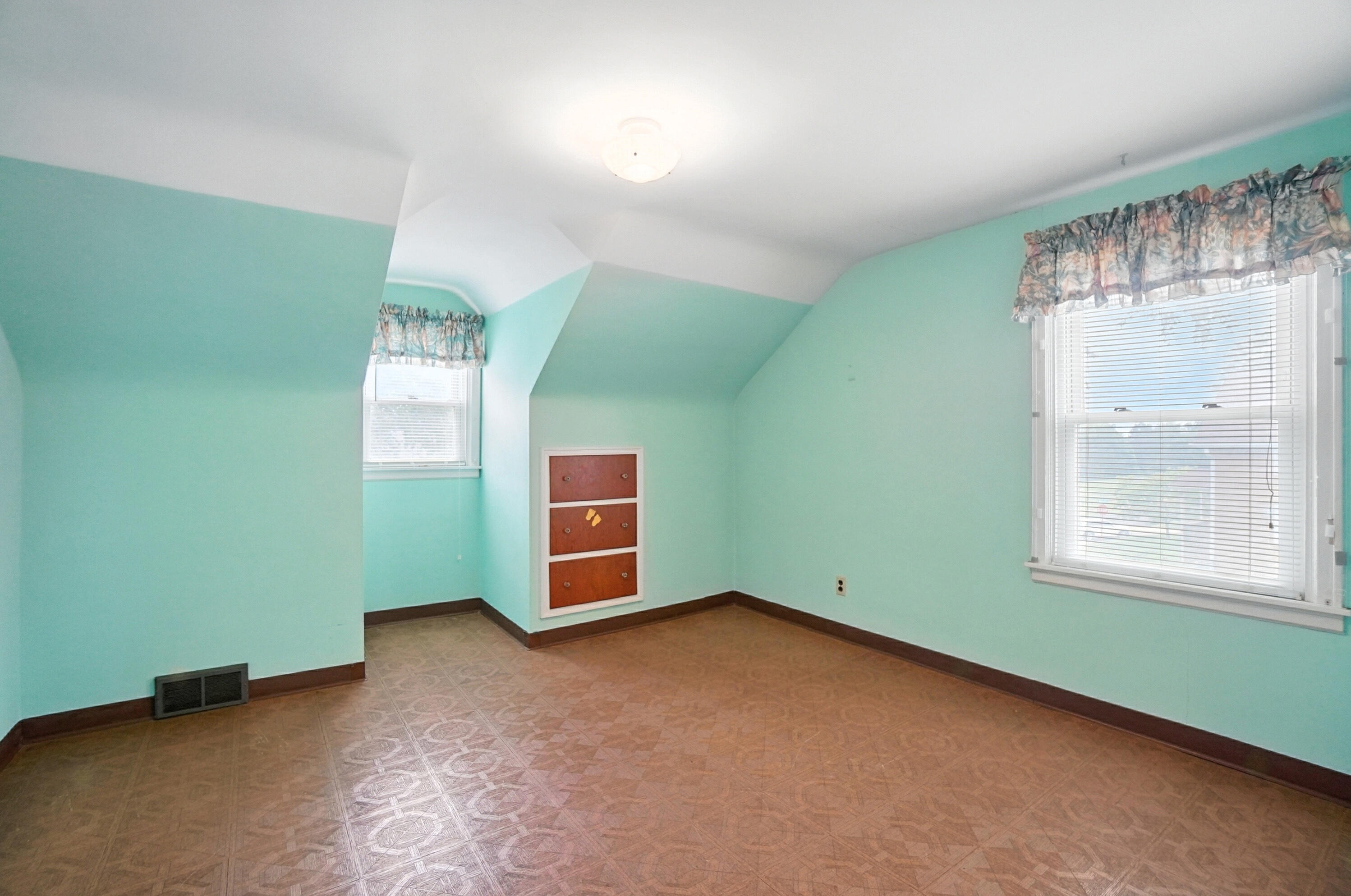 1566 Fulton Avenue, Springfield, Ohio 45505