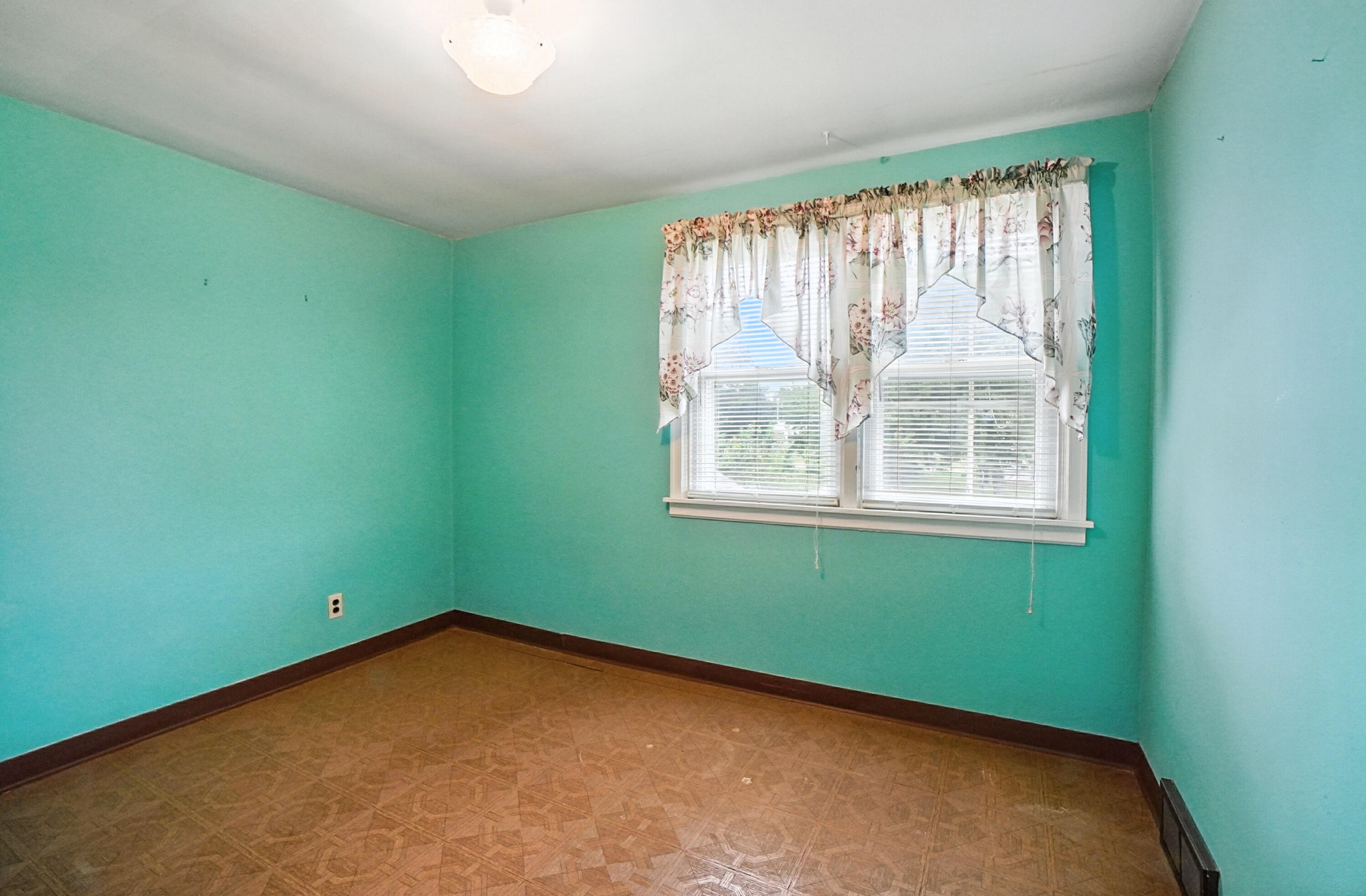 1566 Fulton Avenue, Springfield, Ohio 45505