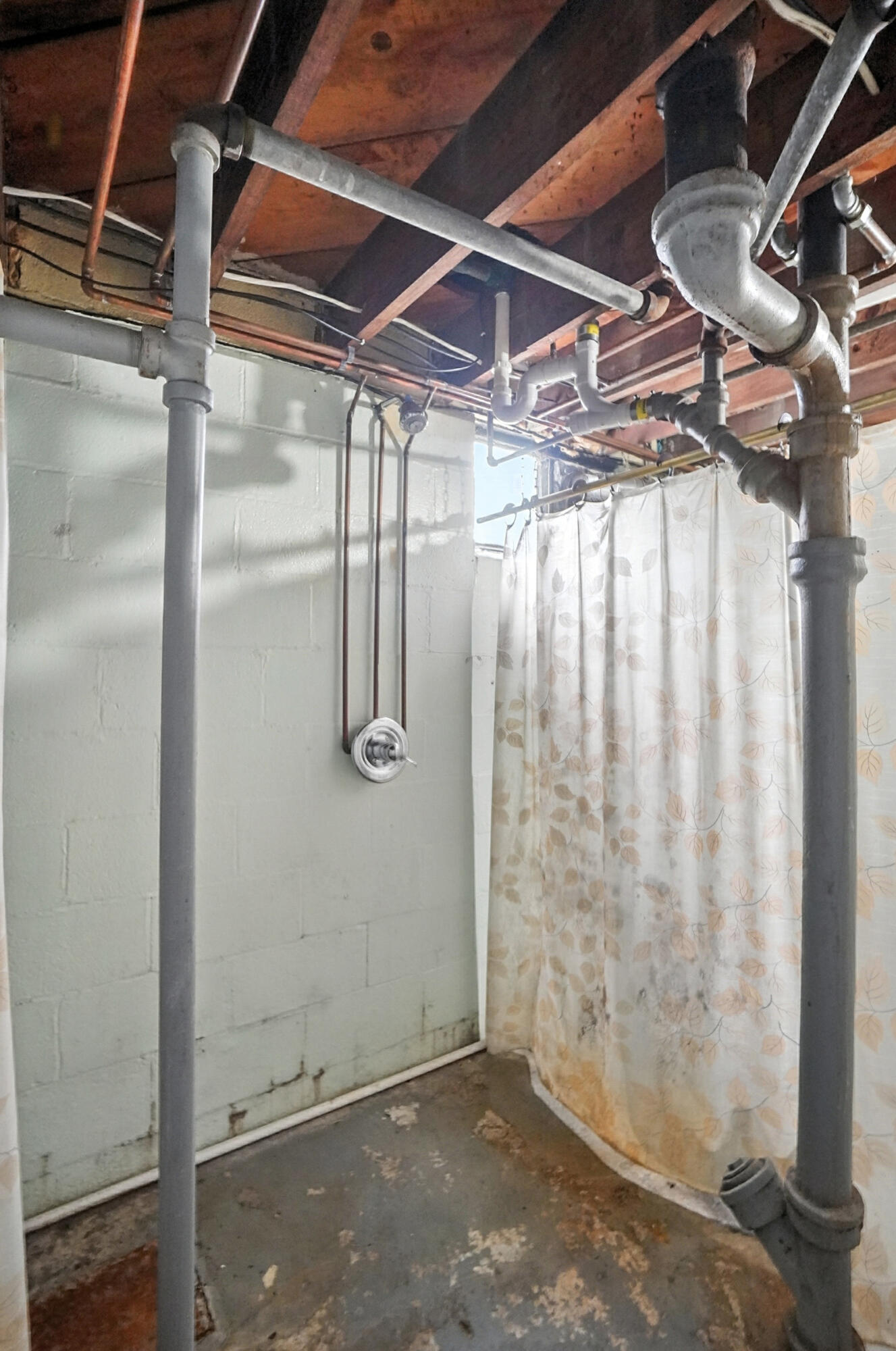 1566 Fulton Avenue, Springfield, Ohio 45505