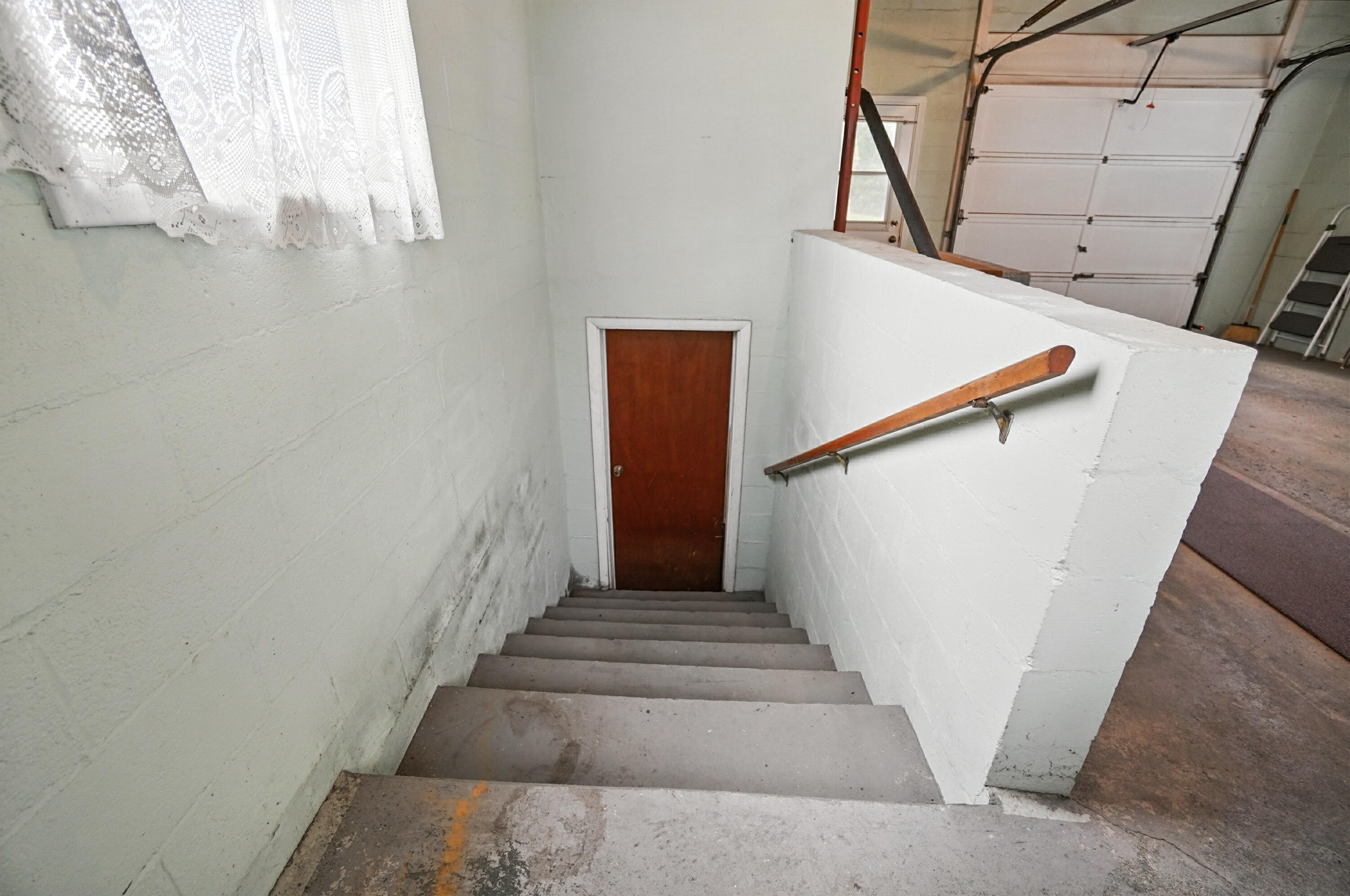 1566 Fulton Avenue, Springfield, Ohio 45505