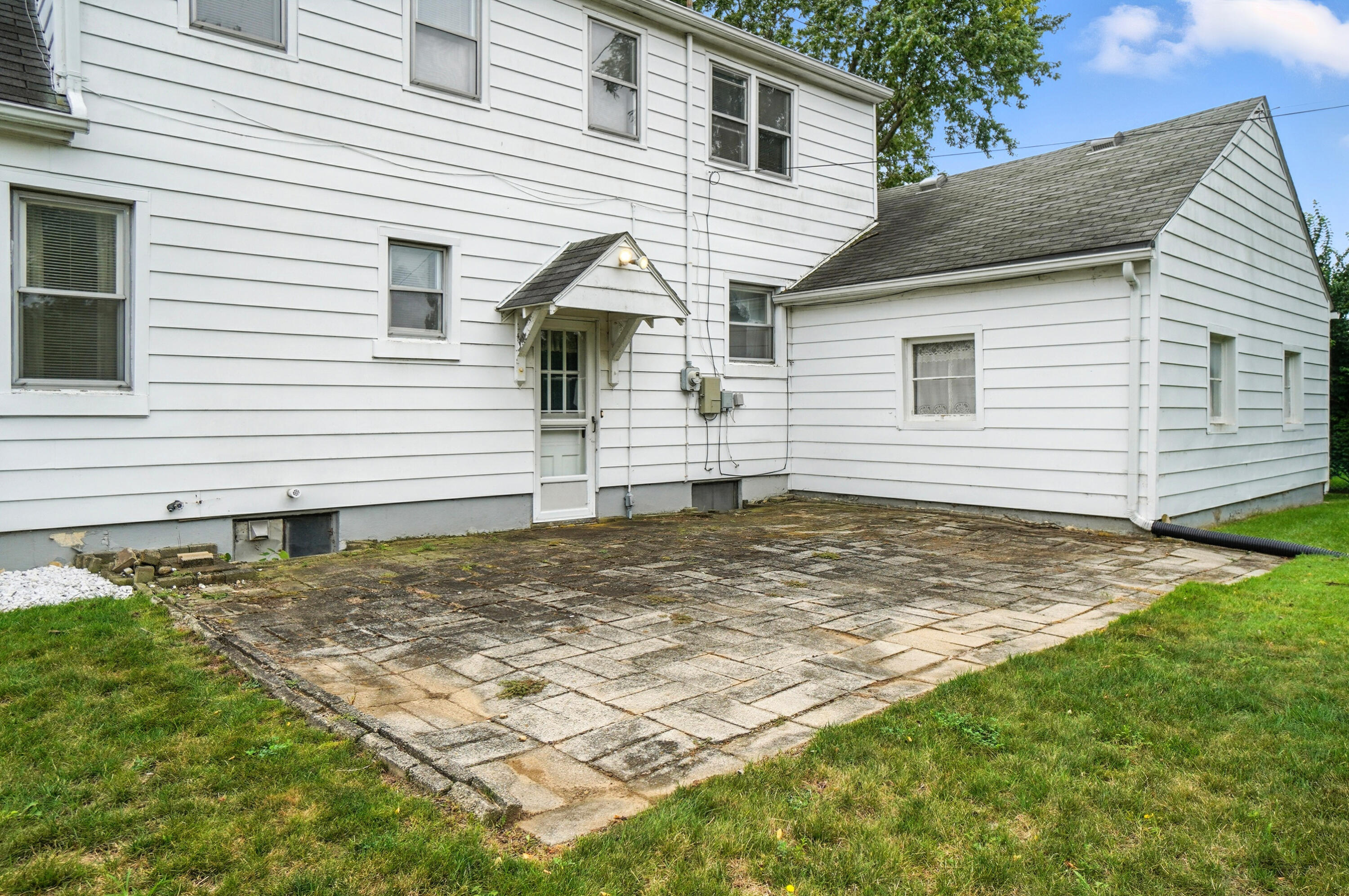 1566 Fulton Avenue, Springfield, Ohio 45505