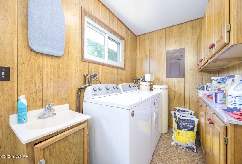 300 Stanley Street, Bellefontaine, Ohio, 3 Bedrooms Bedrooms, ,1 BathroomBathrooms,Residential,For Sale,Stanley,308076