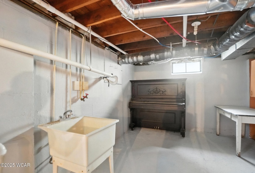837 Runyan Avenue, Lima, Ohio, 4 Bedrooms Bedrooms, ,2 BathroomsBathrooms,Residential,For Sale,Runyan,308030