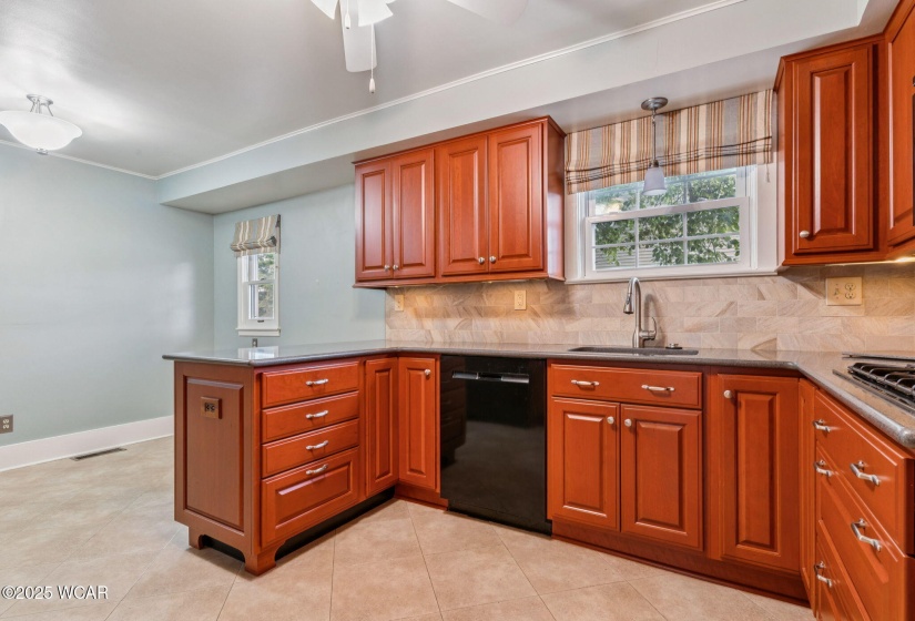 1316 Hurd Avenue, Findlay, Ohio, 4 Bedrooms Bedrooms, ,2 BathroomsBathrooms,Residential,For Sale,Hurd,308078