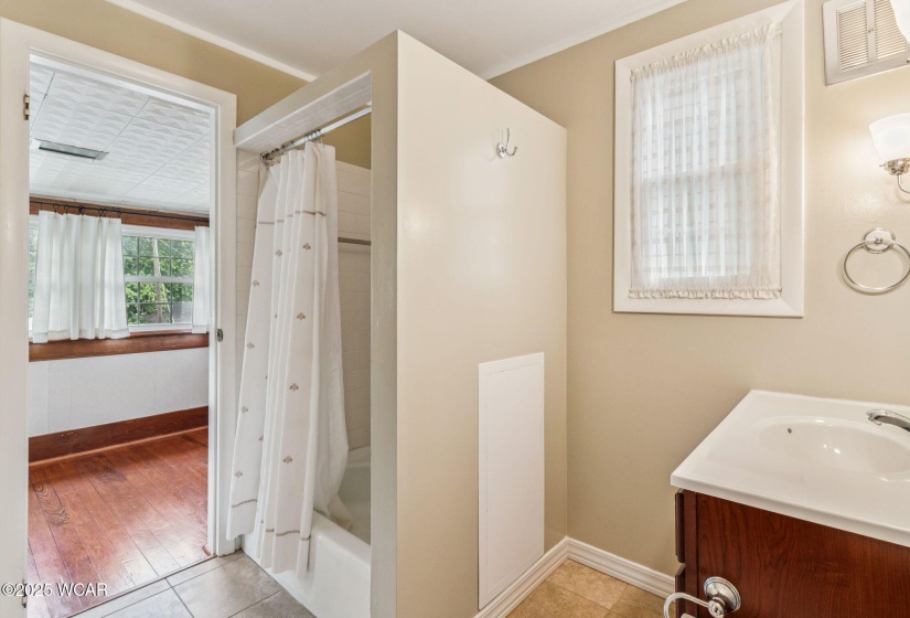 1316 Hurd Avenue, Findlay, Ohio, 4 Bedrooms Bedrooms, ,2 BathroomsBathrooms,Residential,For Sale,Hurd,308078