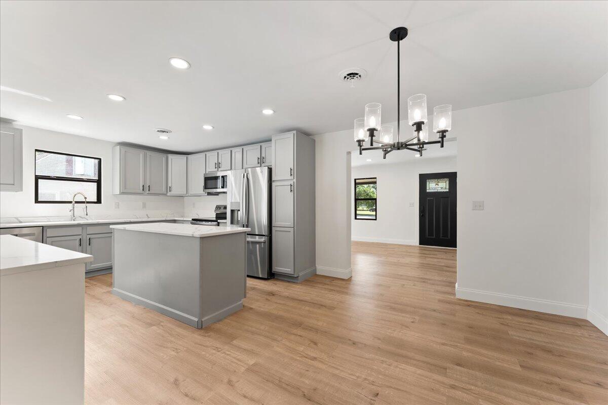 4970 Troy Road, Springfield, Ohio 45502