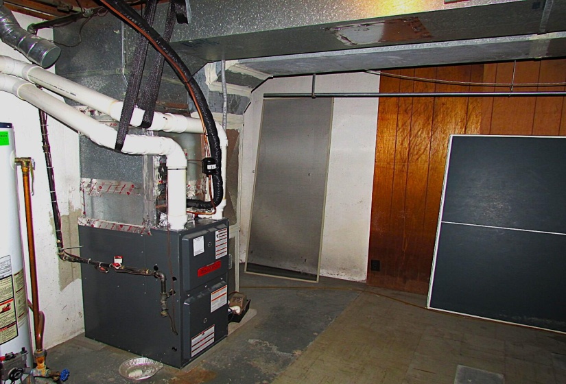 MECHANICAL ROOM