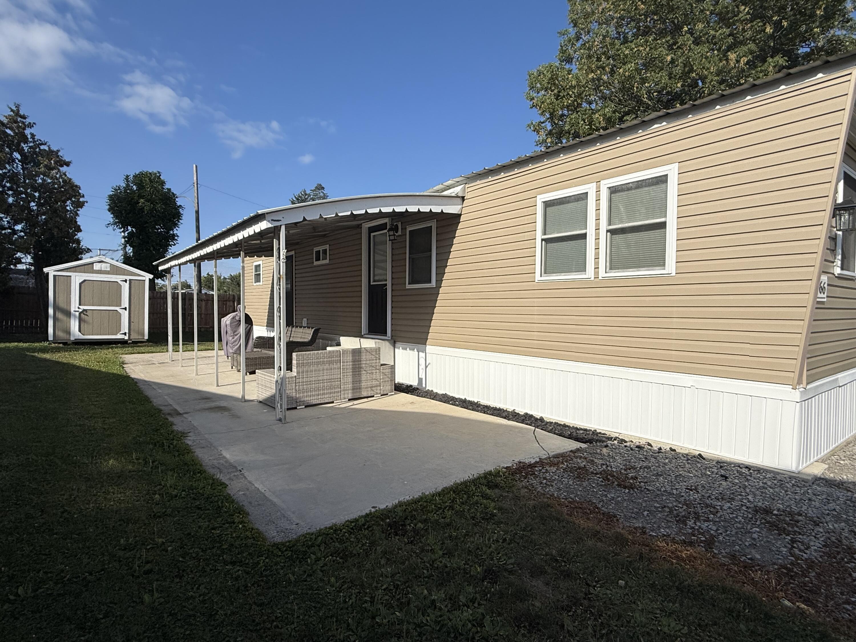 285 ORCHARD ISLAND Road, Russells Point, Ohio 43348