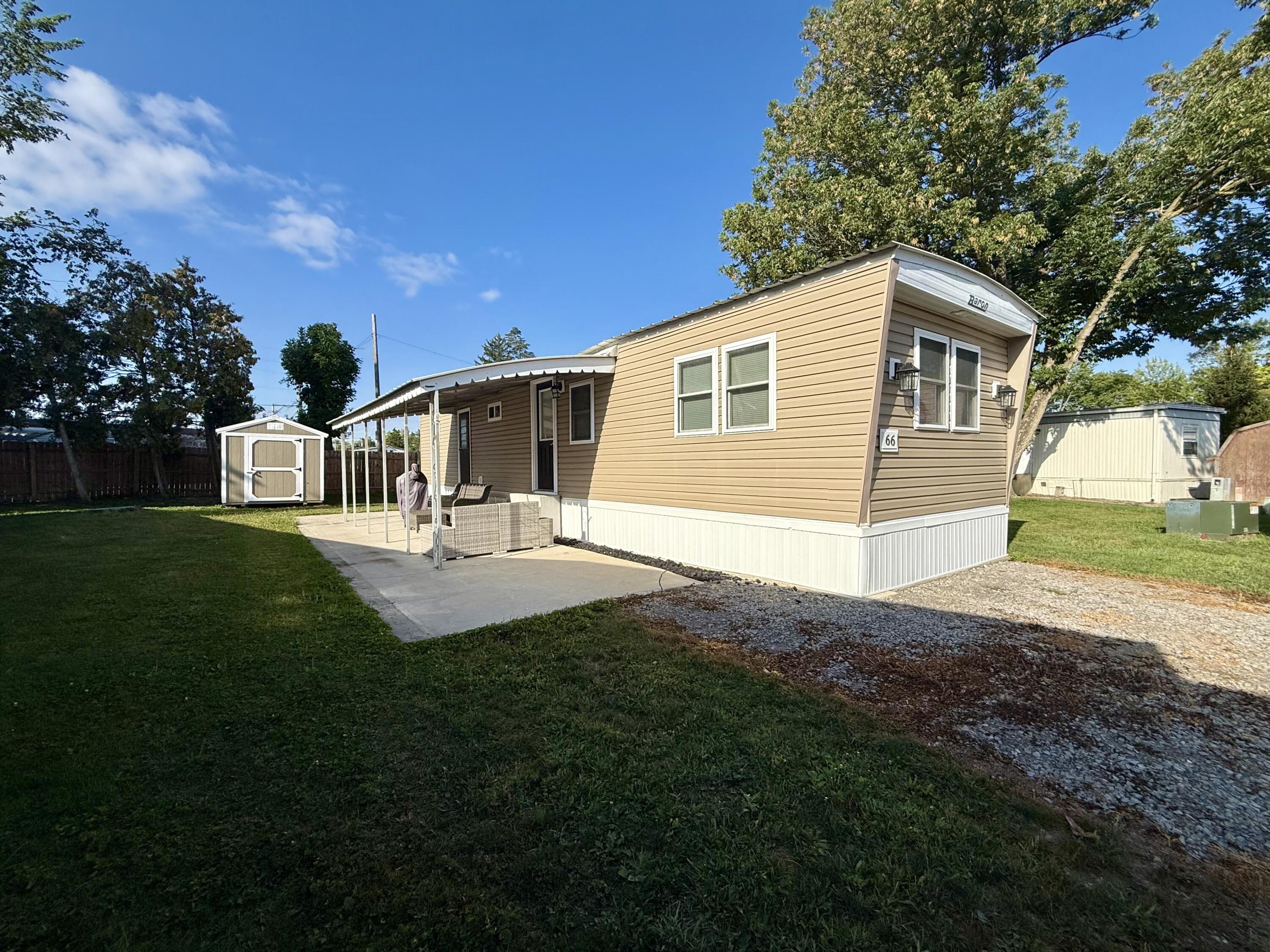 285 ORCHARD ISLAND Road, Russells Point, Ohio 43348