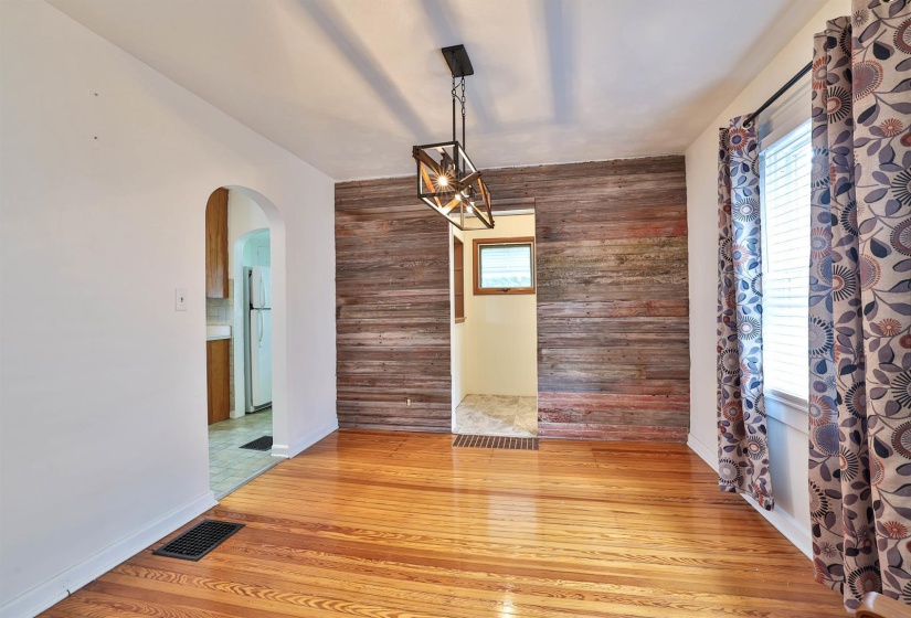 19-Dining-Room