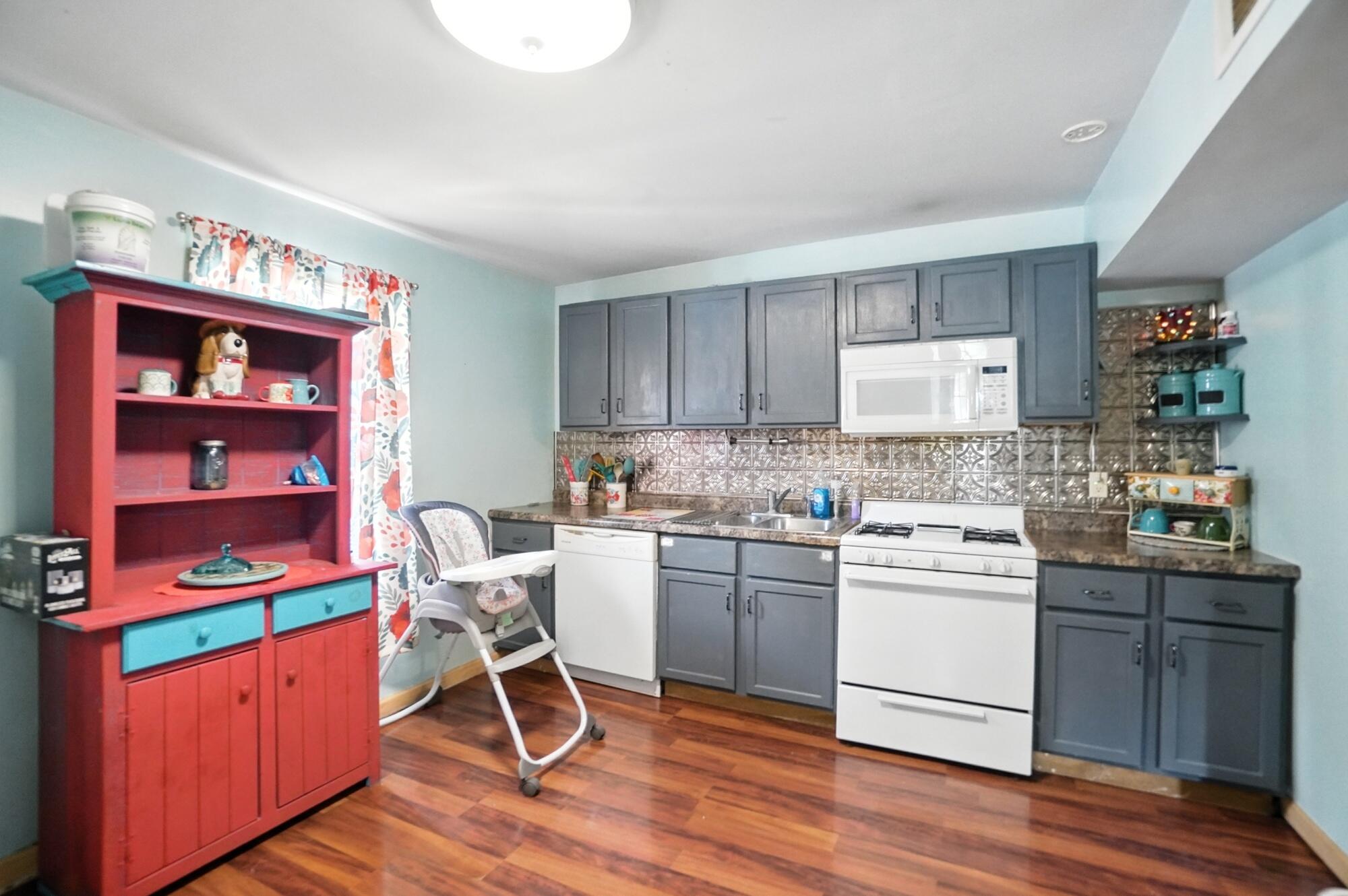221 Oak Street, Harrod, Ohio 45850