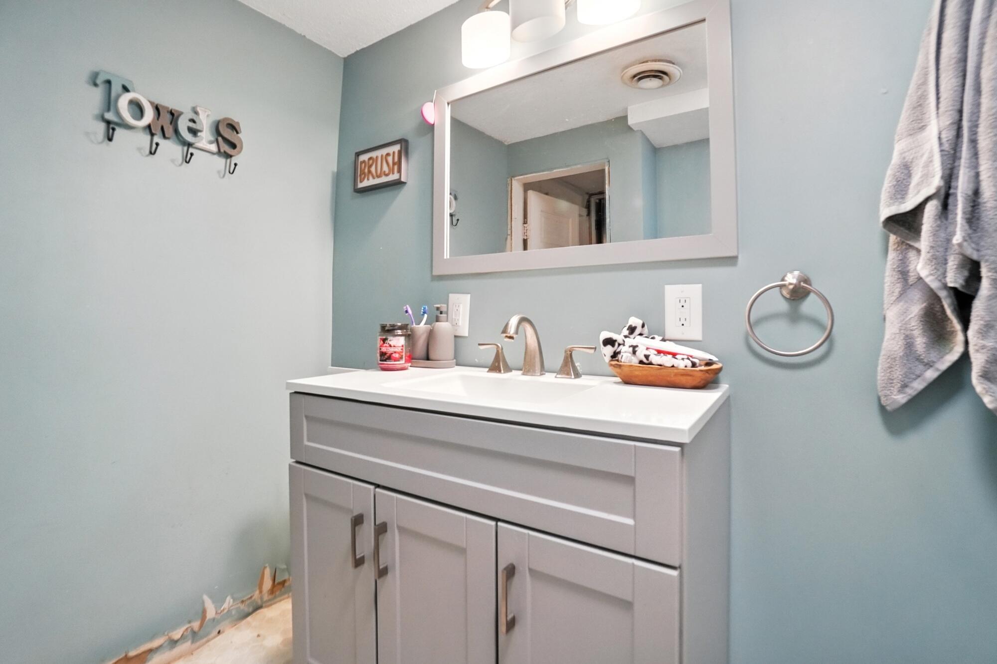 221 Oak Street, Harrod, Ohio 45850