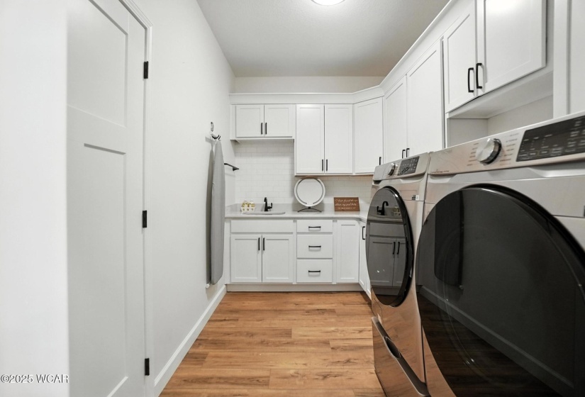 4046 Running Oak Trail, Lima, Ohio, 3 Bedrooms Bedrooms, ,2 BathroomsBathrooms,Residential,For Sale,Running Oak,307757