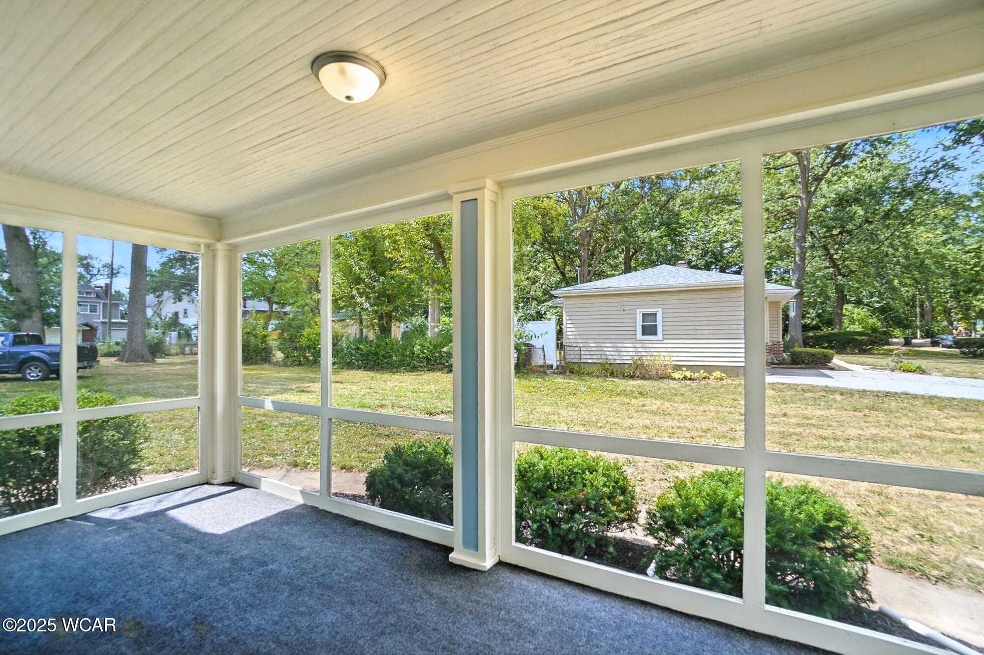 1521 Oakland Parkway, Lima, Ohio