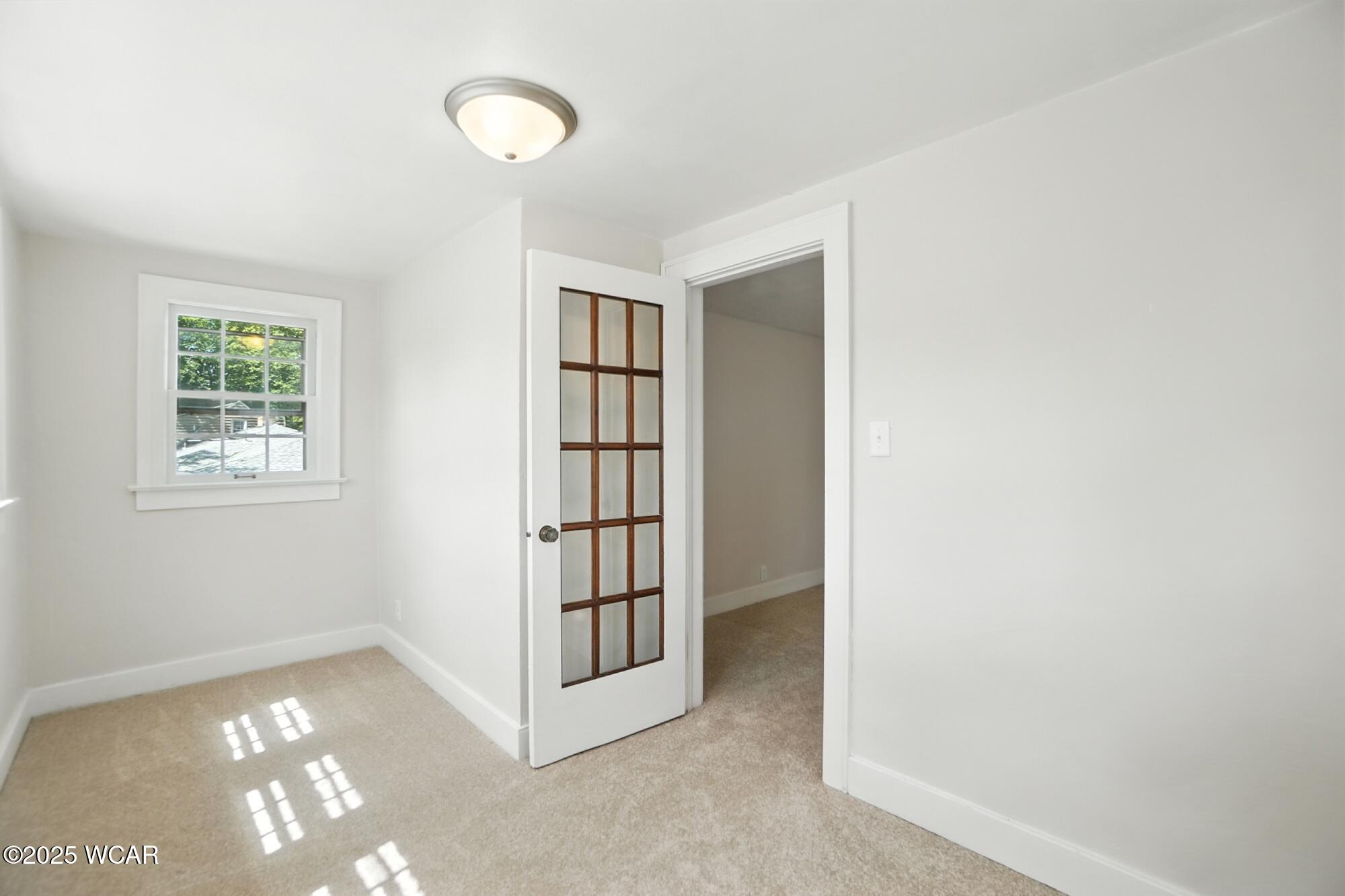 1521 Oakland Parkway, Lima, Ohio