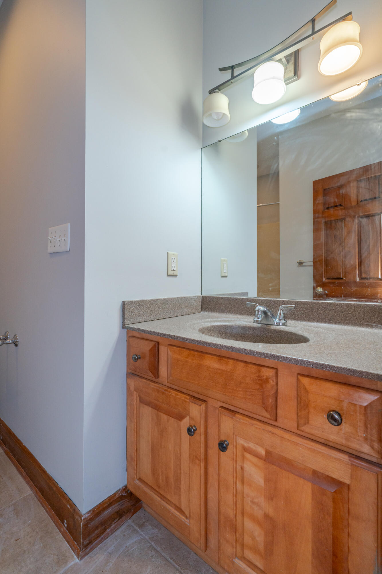 2940 Stonewall Drive, Beavercreek, Ohio 45434