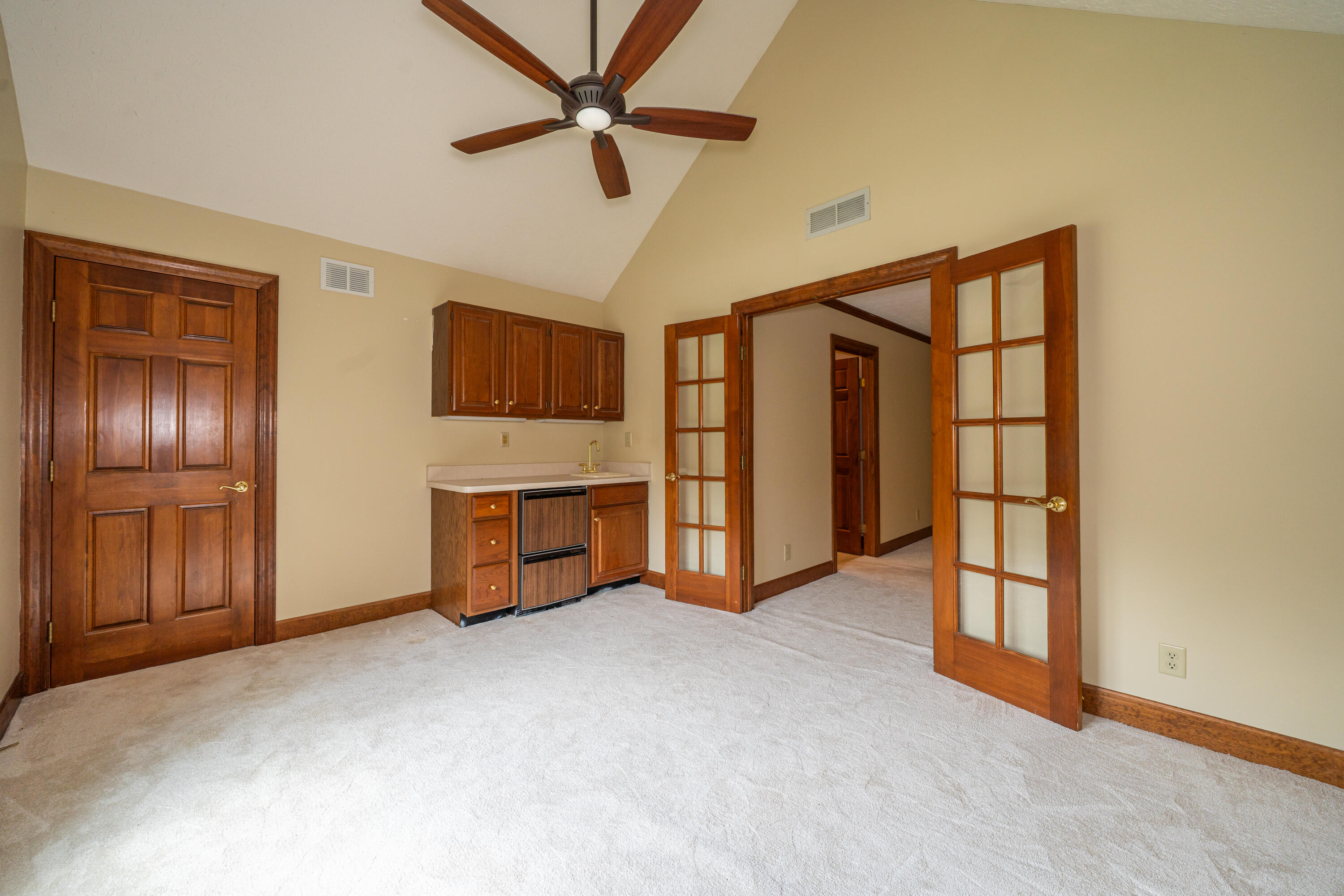 2940 Stonewall Drive, Beavercreek, Ohio 45434