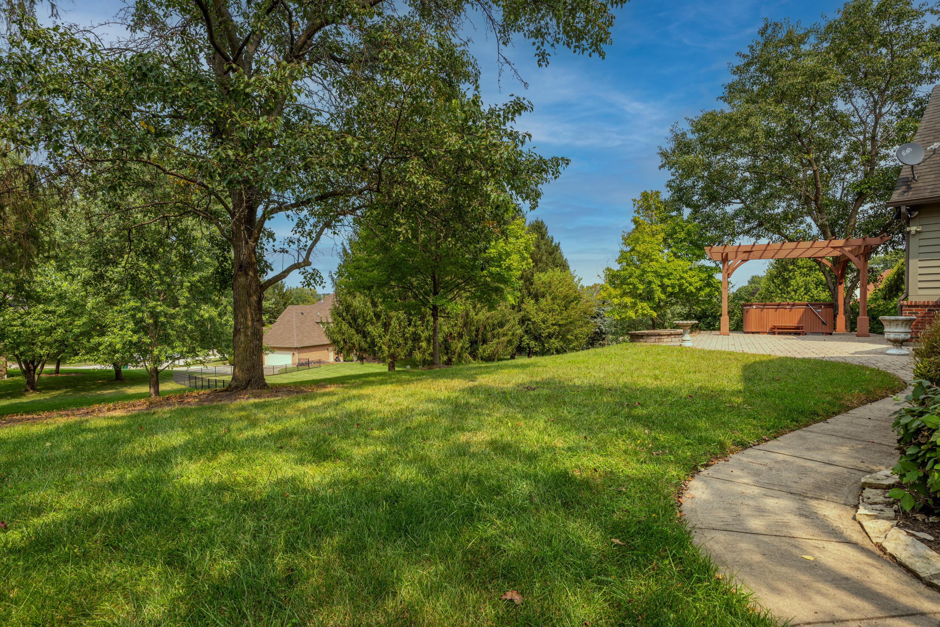 2940 Stonewall Drive, Beavercreek, Ohio 45434