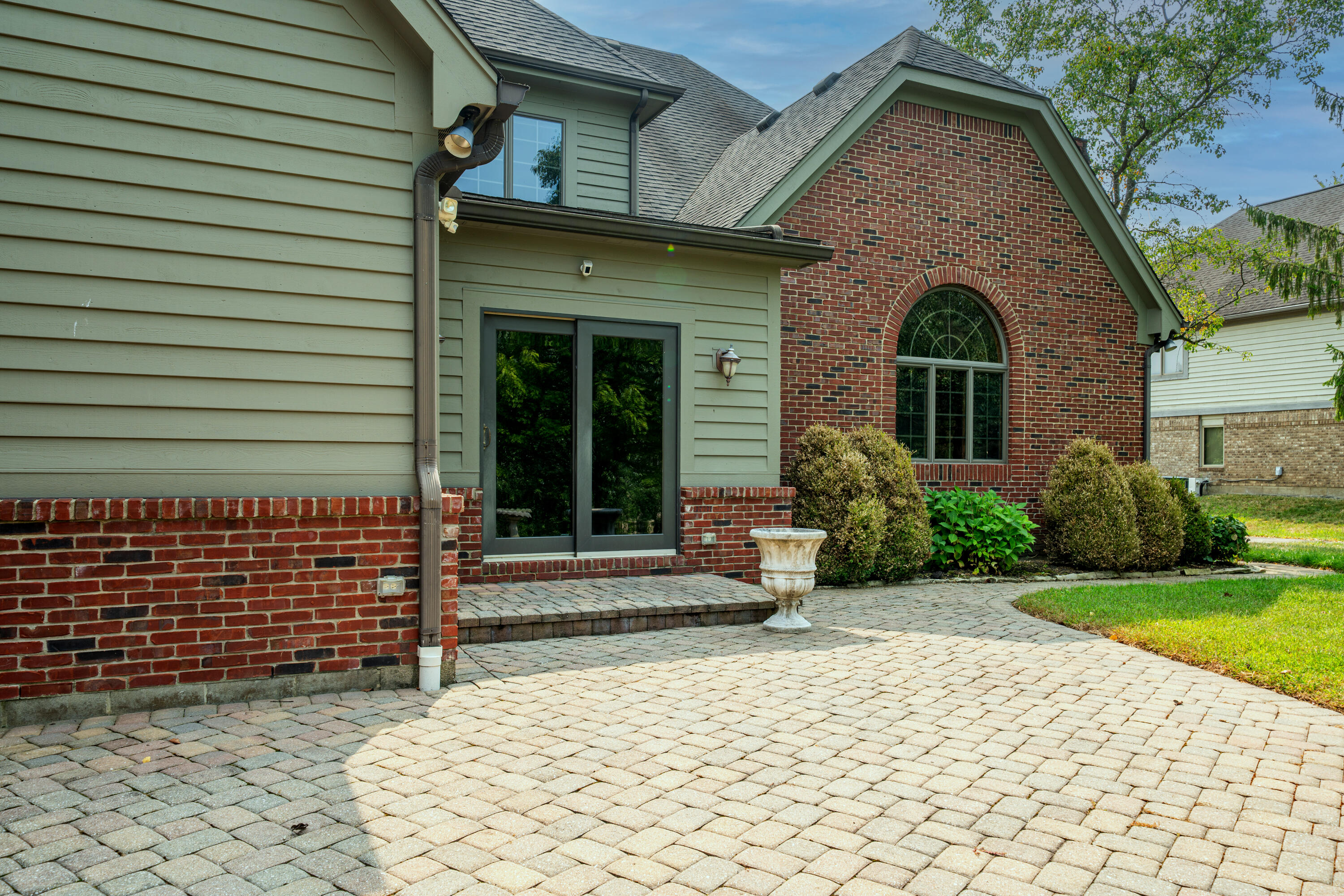 2940 Stonewall Drive, Beavercreek, Ohio 45434