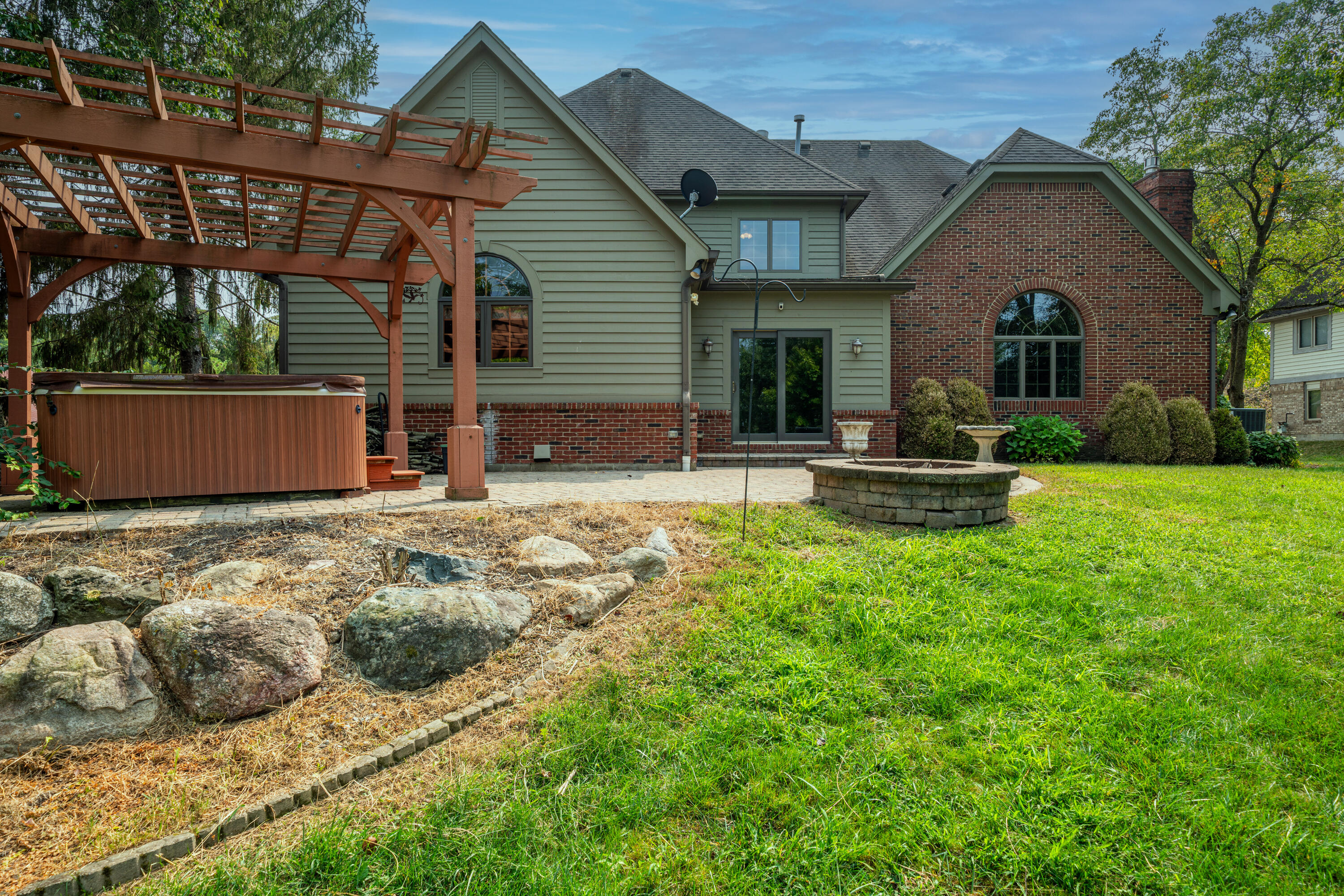2940 Stonewall Drive, Beavercreek, Ohio 45434