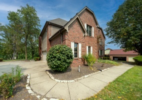 2940 Stonewall Drive, Beavercreek, Ohio 45434, 4 Bedrooms Bedrooms, ,3 BathroomsBathrooms,Residential,For Sale,Stonewall,1041002