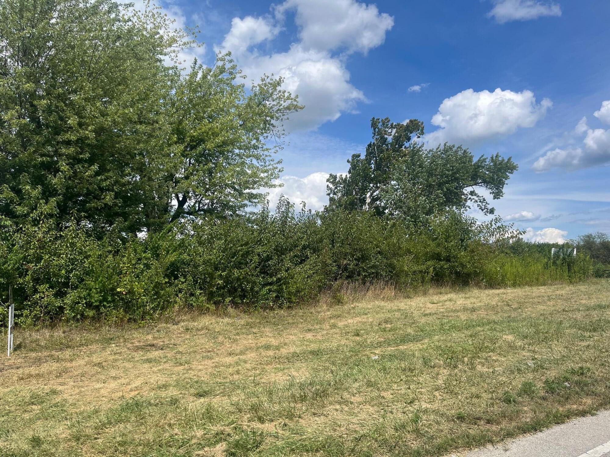 7005 Westbrook Road, Brookville, Ohio 45309