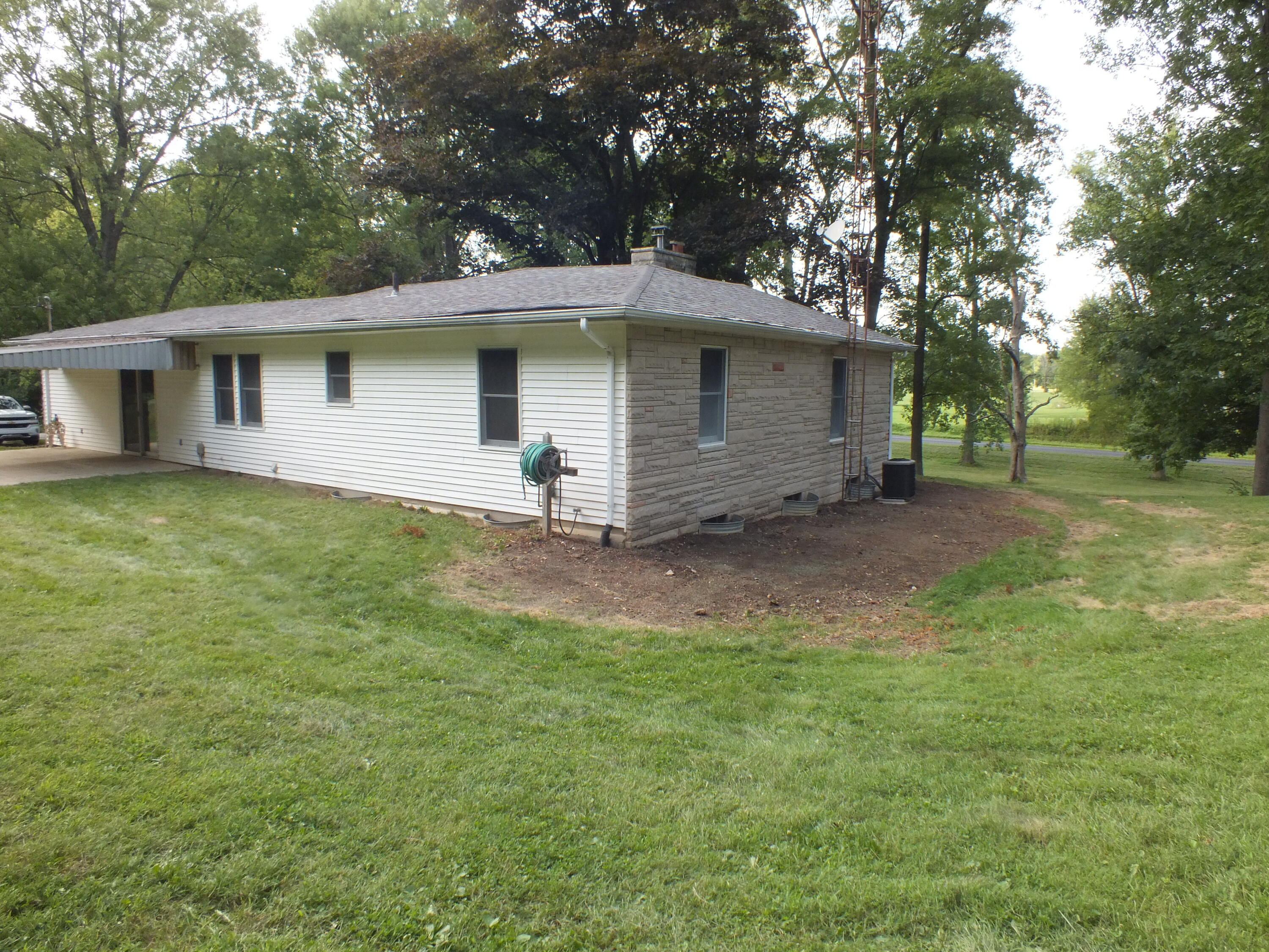 1723 Harrison Road, New Madison, Ohio 45346