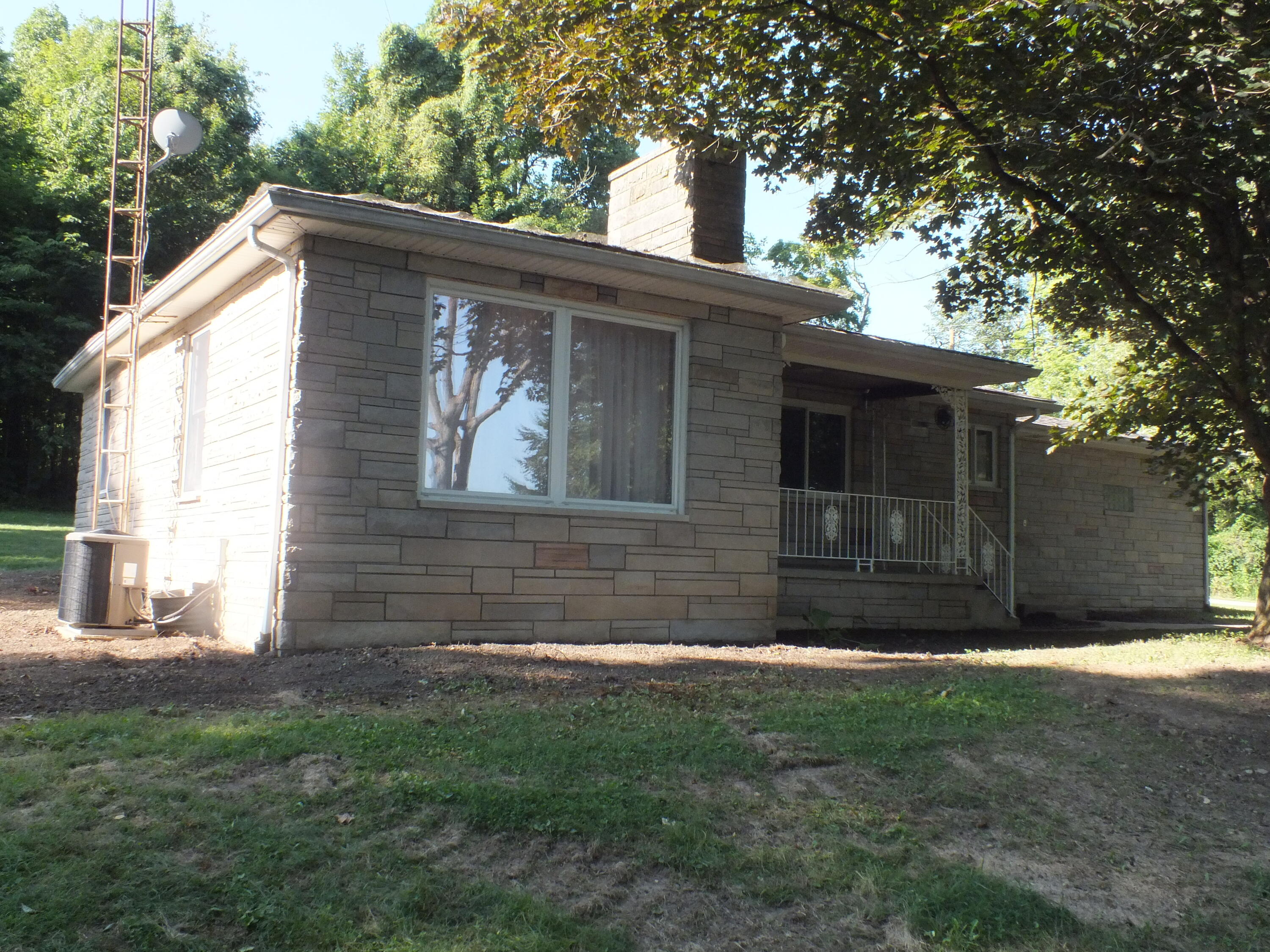 1723 Harrison Road, New Madison, Ohio 45346