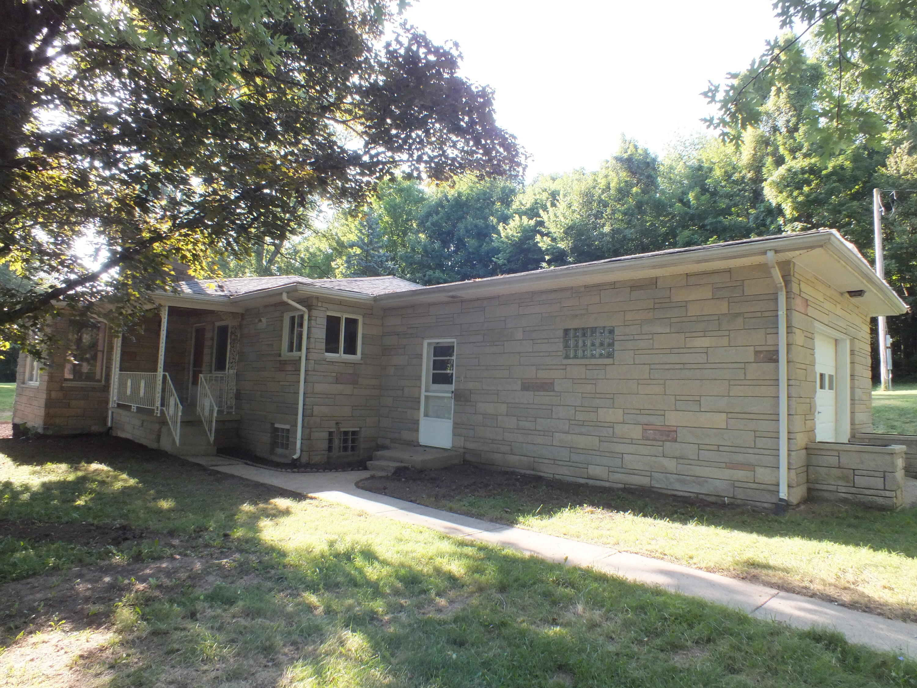 1723 Harrison Road, New Madison, Ohio 45346