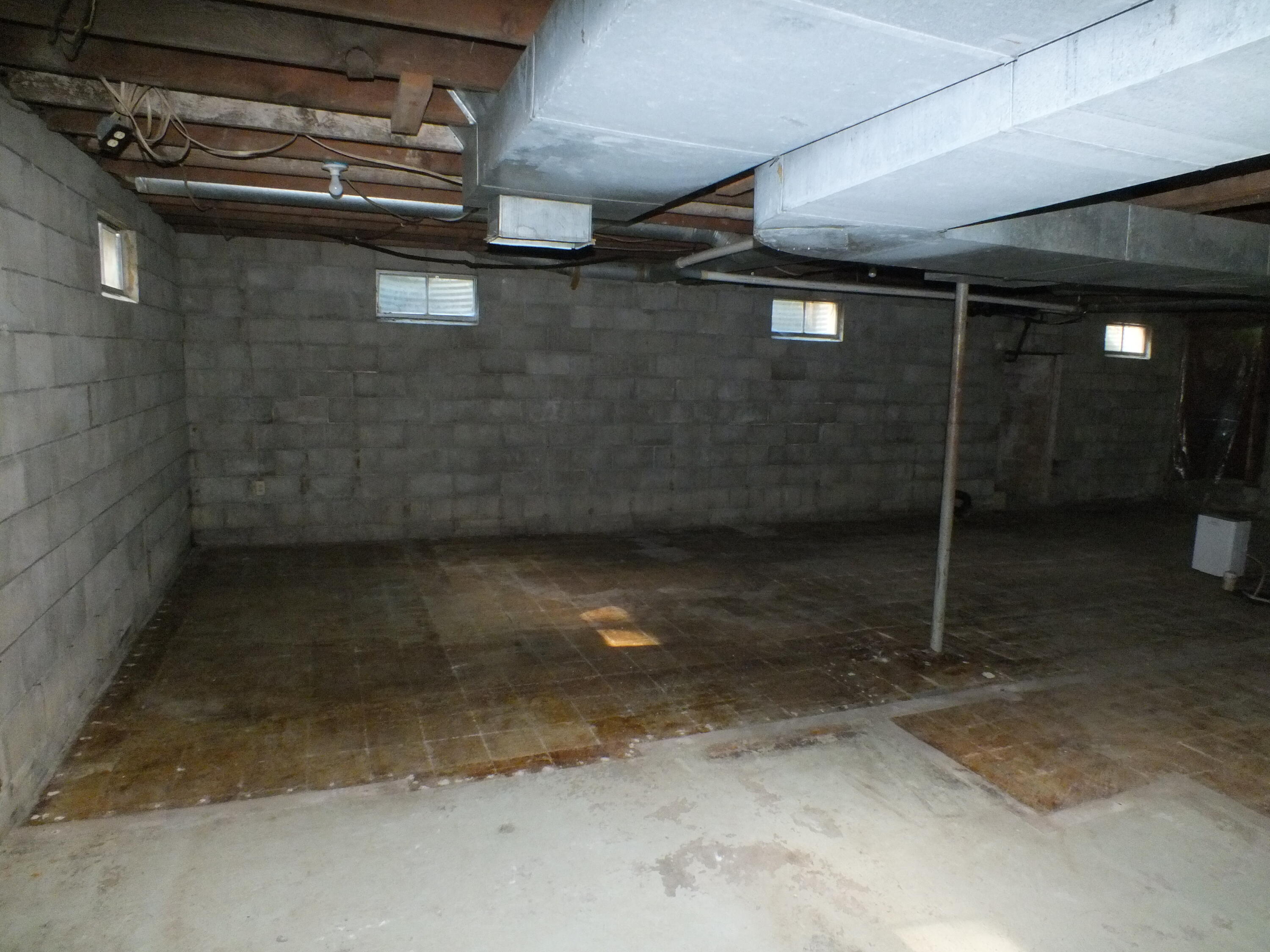 1723 Harrison Road, New Madison, Ohio 45346