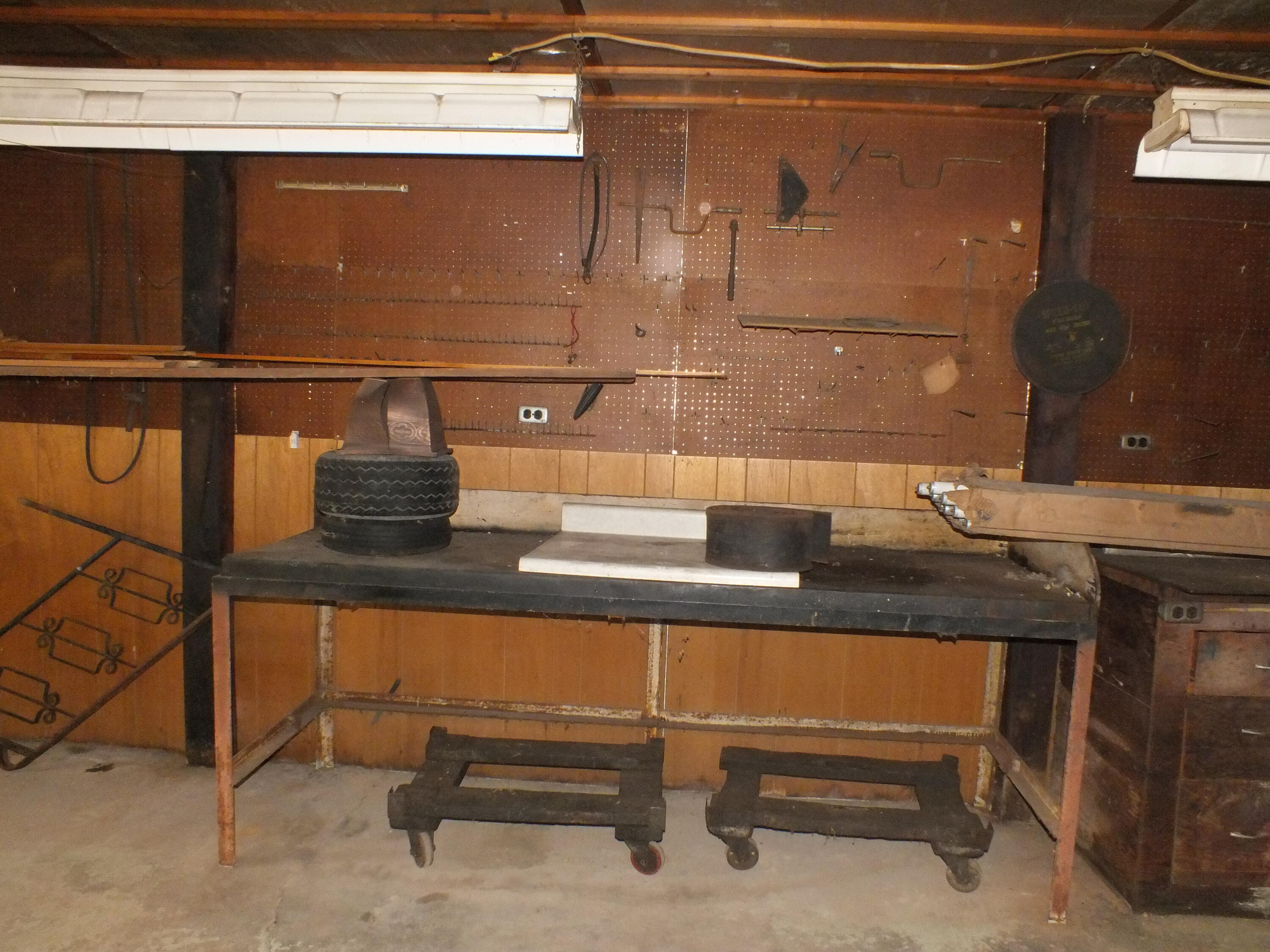 1723 Harrison Road, New Madison, Ohio 45346