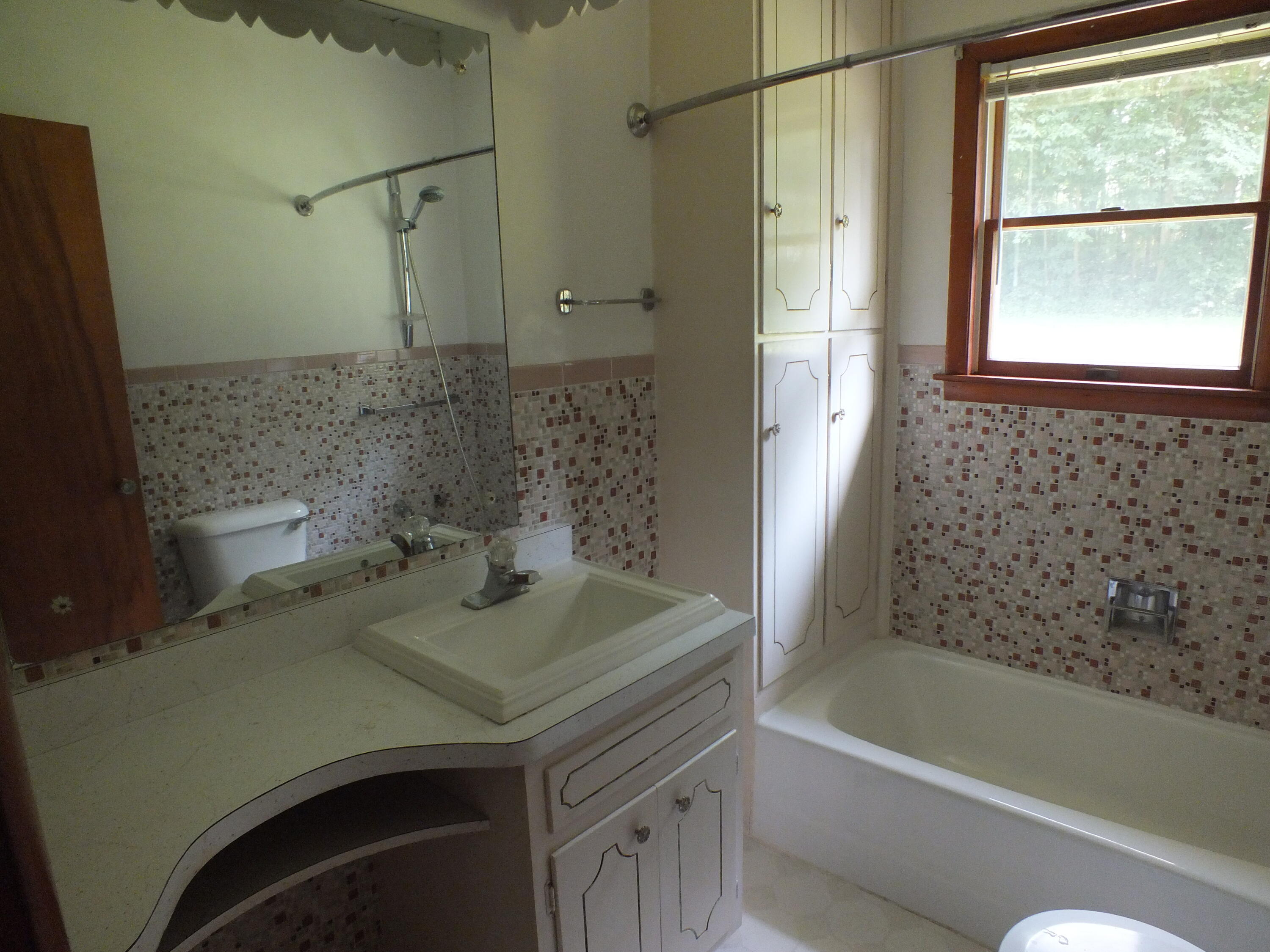 1723 Harrison Road, New Madison, Ohio 45346