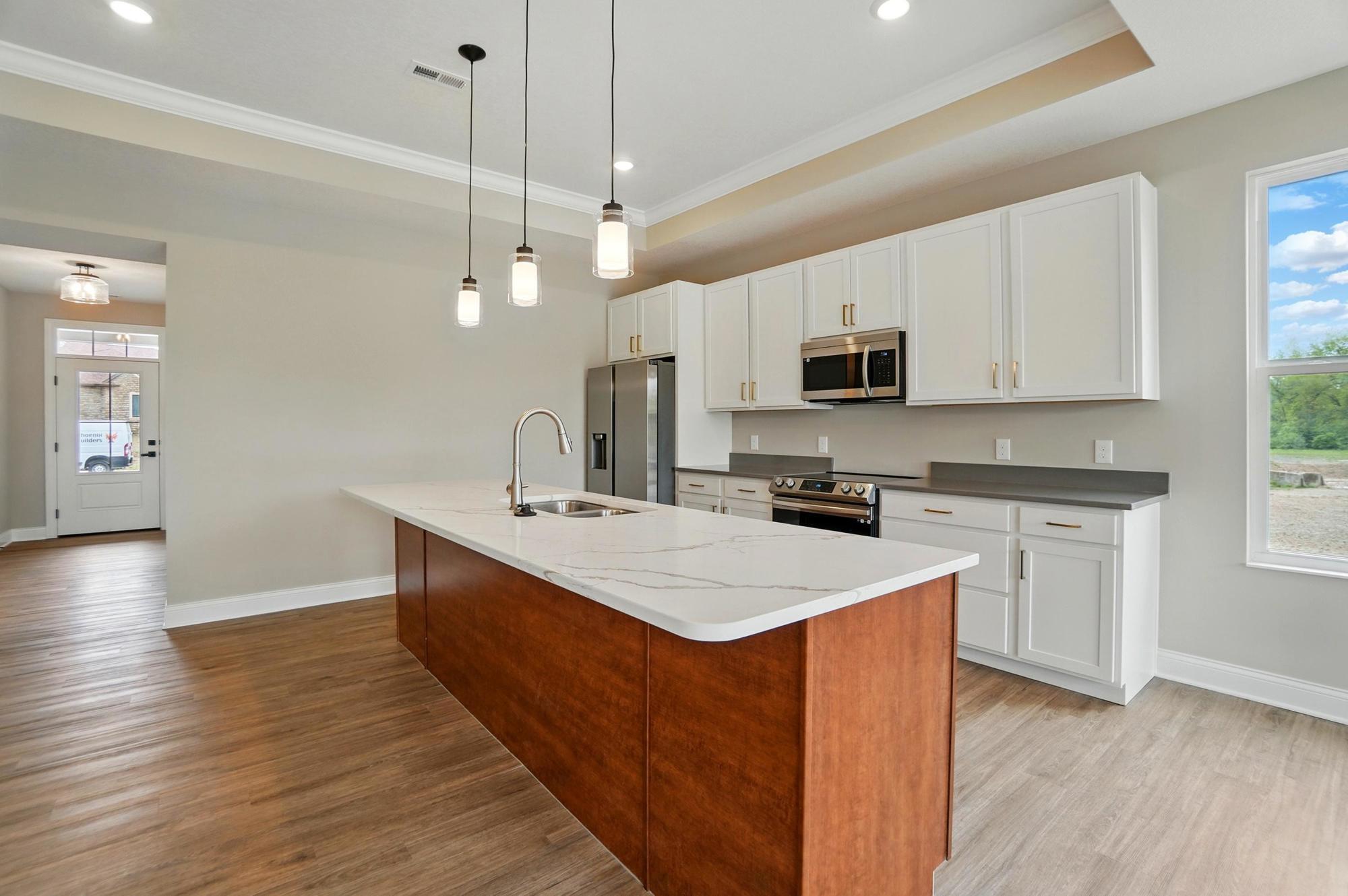 1507 Kingsgate Road, Springfield, Ohio 45502