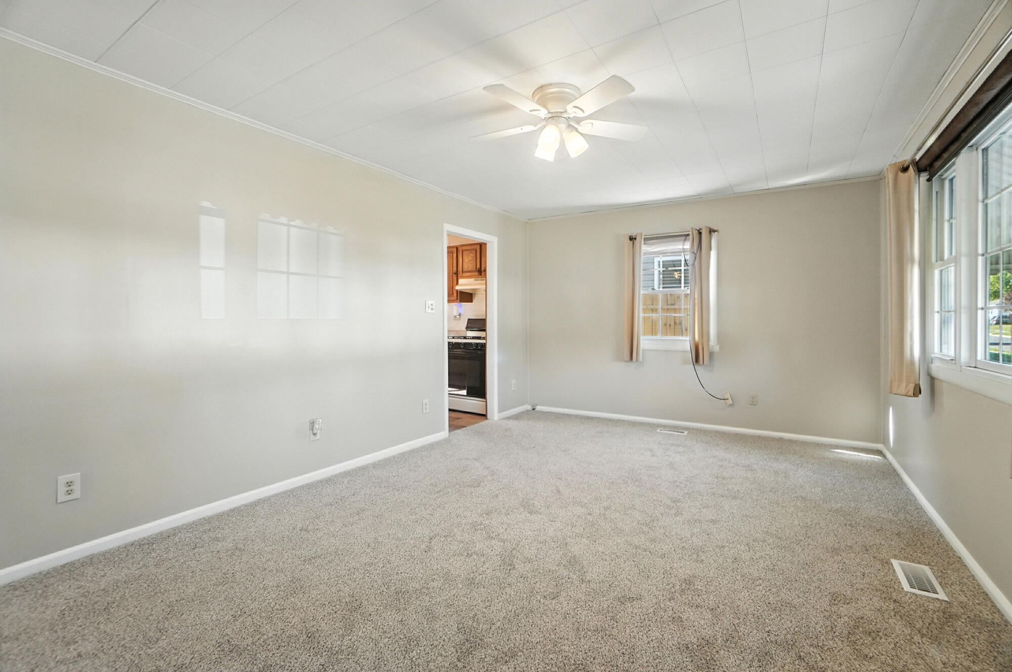 402 Reames Avenue, Springfield, Ohio 45505
