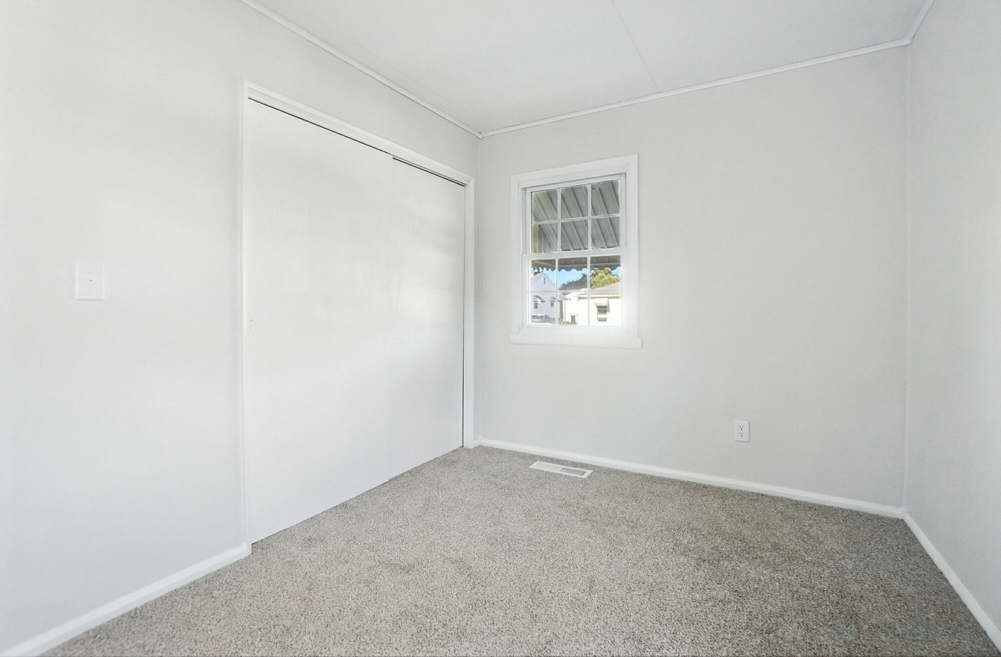 402 Reames Avenue, Springfield, Ohio 45505
