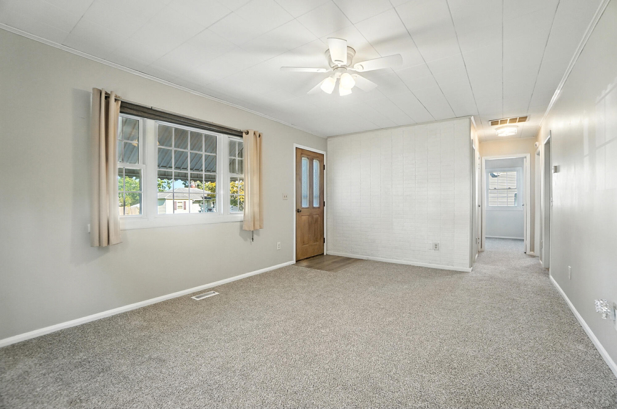 402 Reames Avenue, Springfield, Ohio 45505