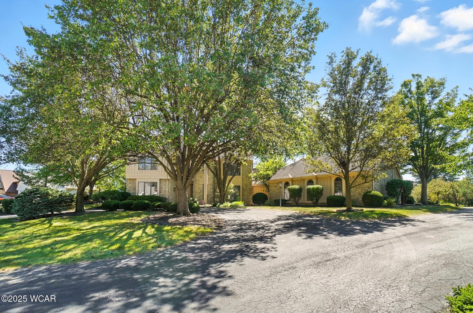 845 Atalan Trail, Lima, Ohio