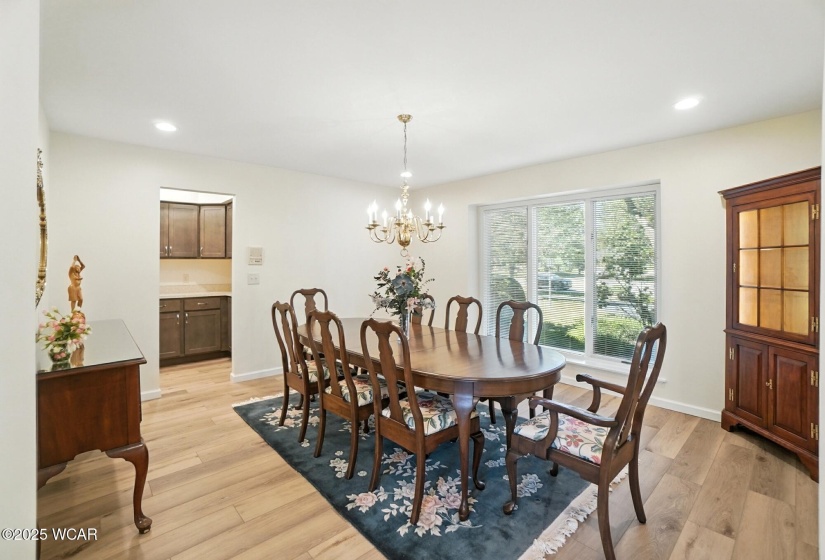 845 Atalan Trail, Lima, Ohio, 5 Bedrooms Bedrooms, ,4 BathroomsBathrooms,Residential,For Sale,Atalan,308092