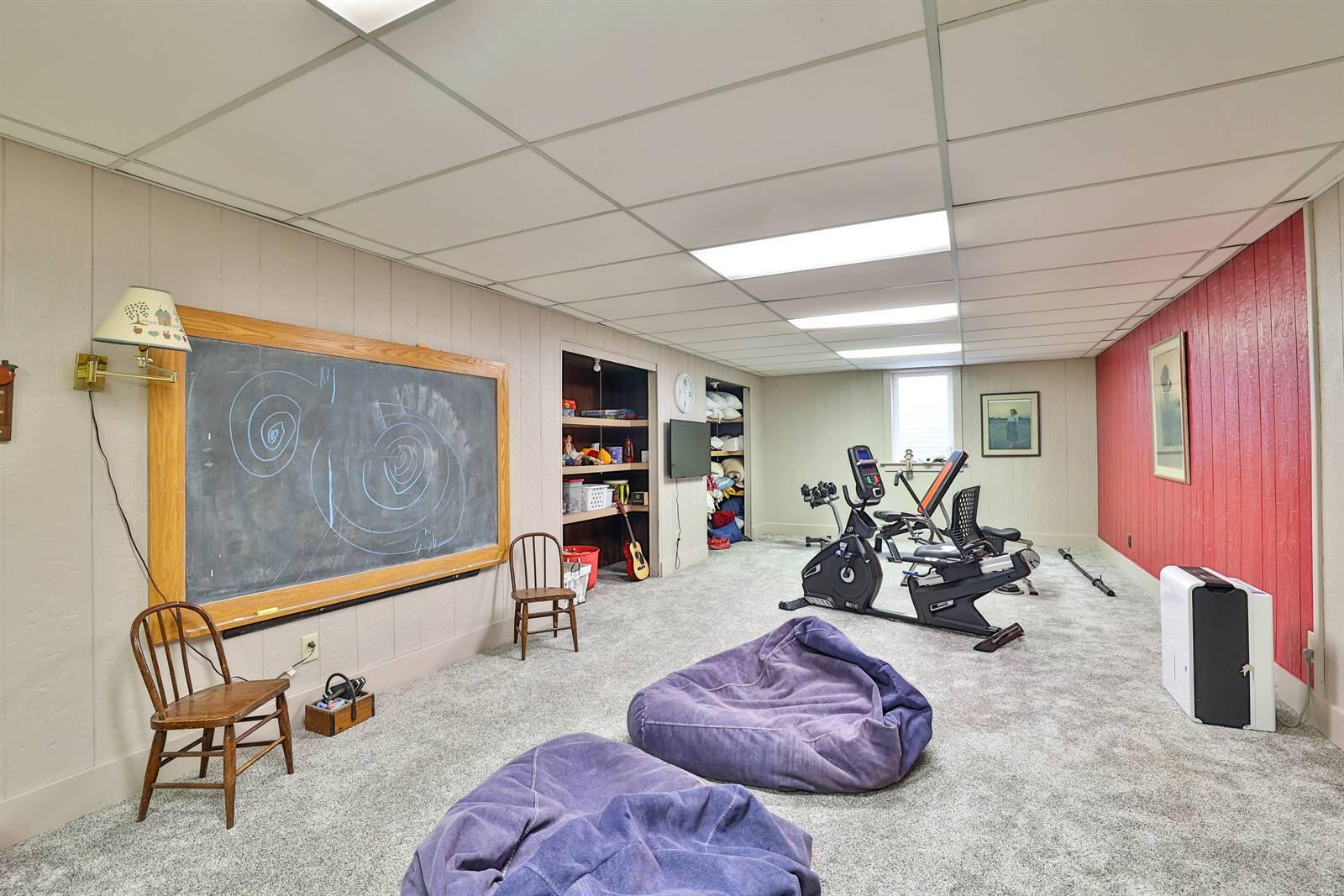 850 Todd Court, Tipp City, Ohio 45371