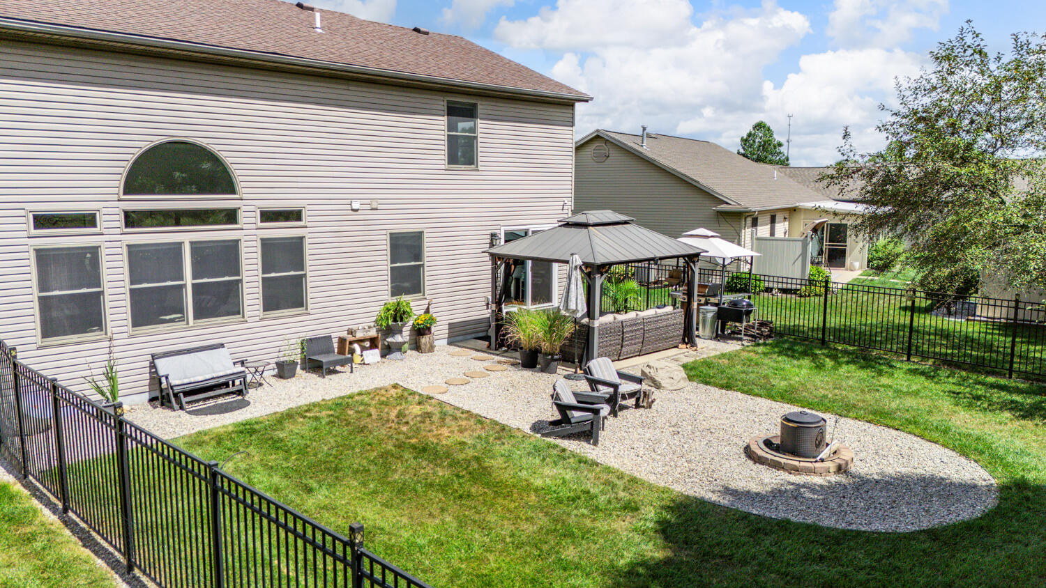 552 Cider Mill Way, Tipp City, Ohio 45371