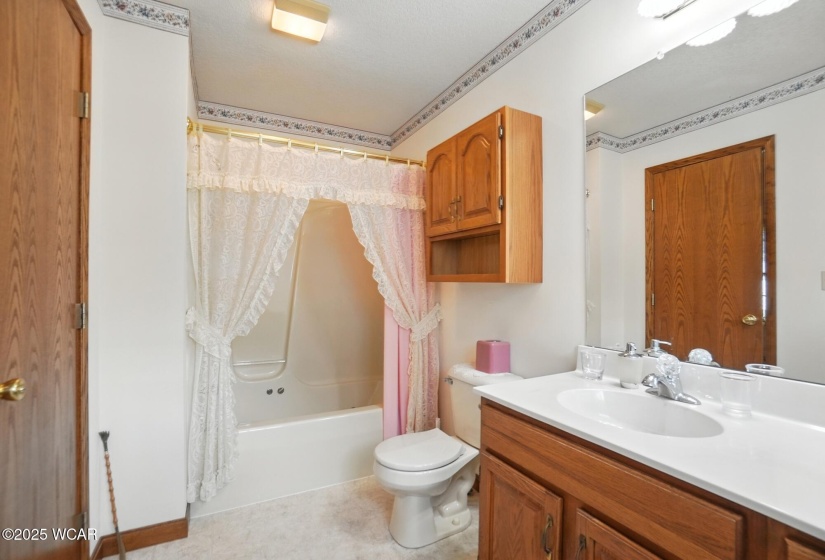 4718 Amaryllis Street, Lima, Ohio, 3 Bedrooms Bedrooms, ,2 BathroomsBathrooms,Residential,For Sale,Amaryllis,307937