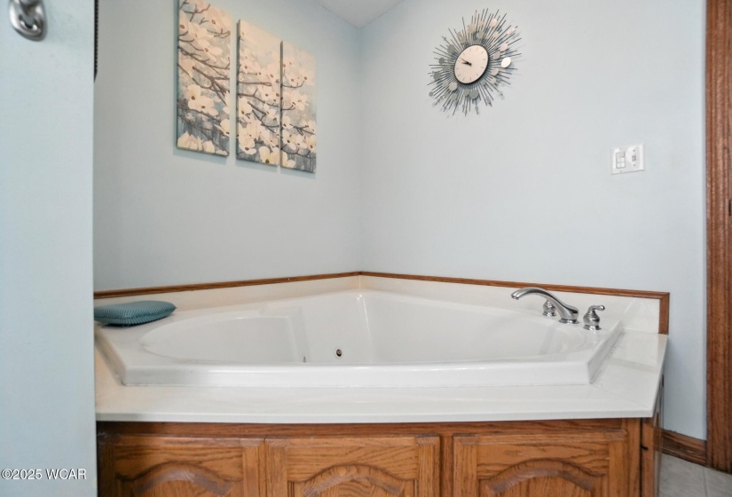 208 Elm Street, Convoy, Ohio, 4 Bedrooms Bedrooms, ,2 BathroomsBathrooms,Residential,For Sale,Elm,307996