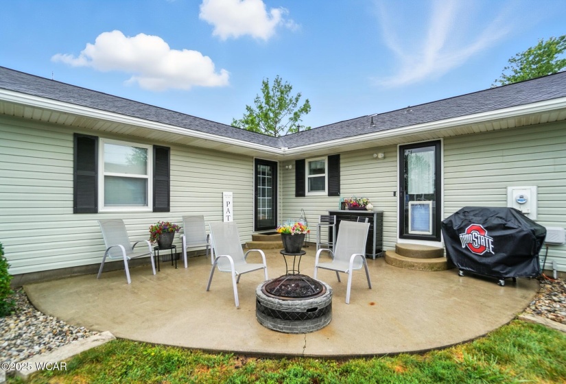 208 Elm Street, Convoy, Ohio, 4 Bedrooms Bedrooms, ,2 BathroomsBathrooms,Residential,For Sale,Elm,307996