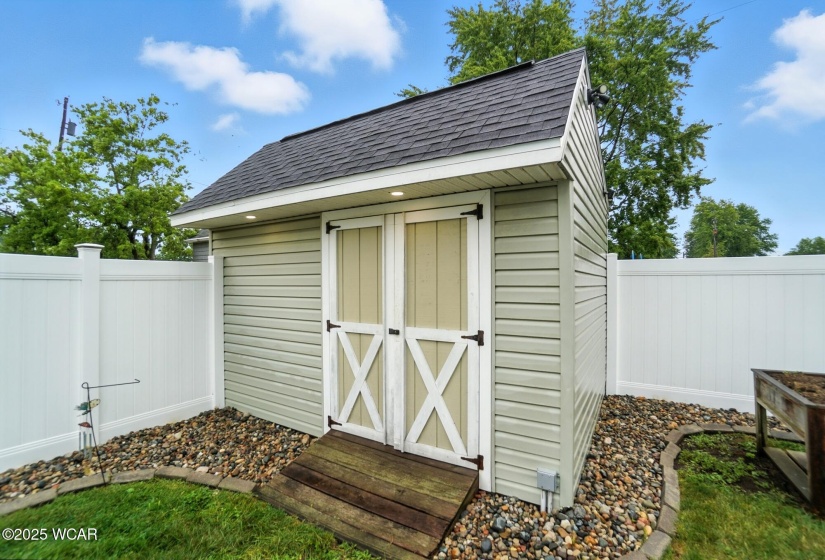 208 Elm Street, Convoy, Ohio, 4 Bedrooms Bedrooms, ,2 BathroomsBathrooms,Residential,For Sale,Elm,307996