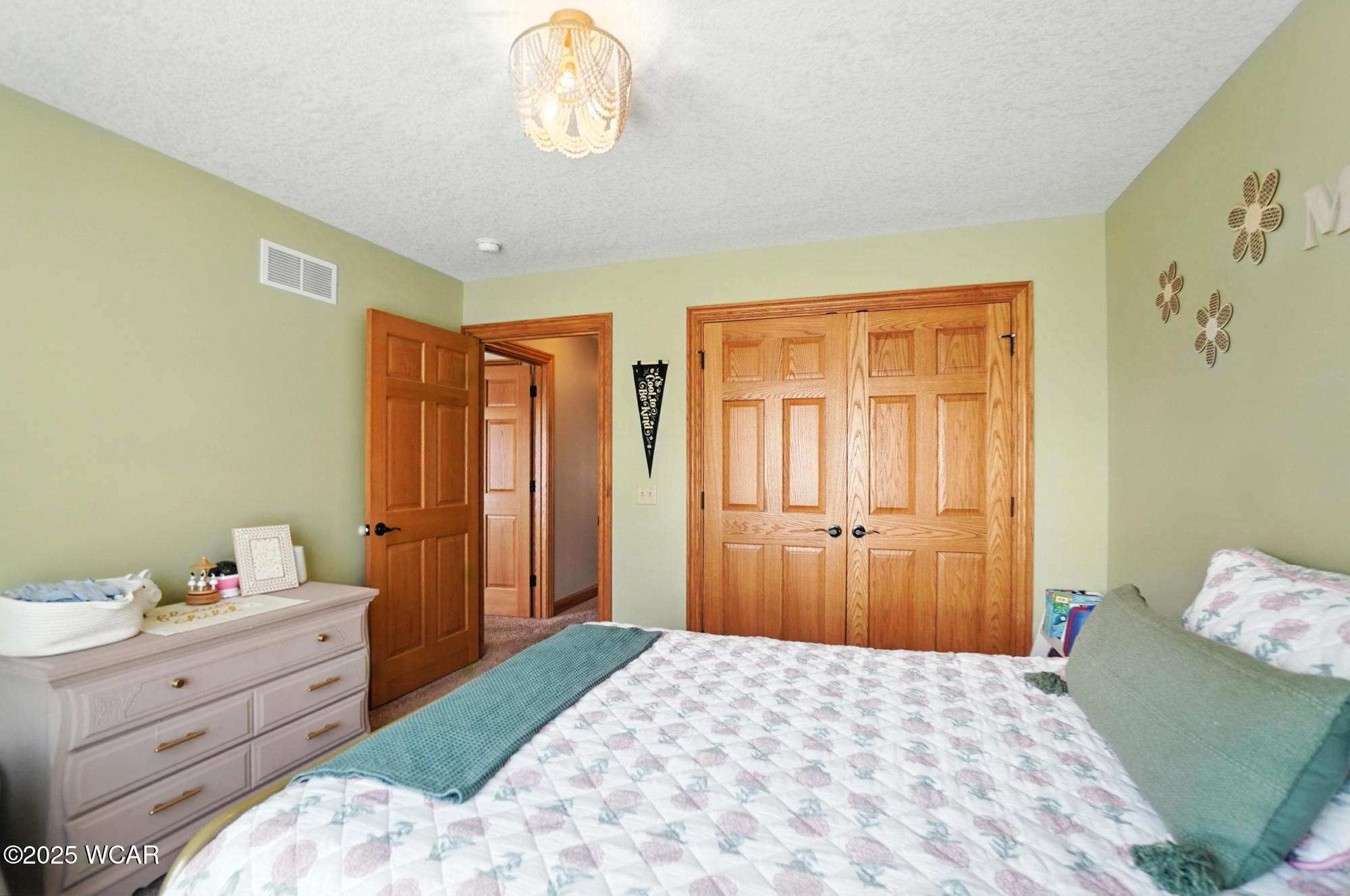 1817 Cinnamon Drive, Wapakoneta, Ohio